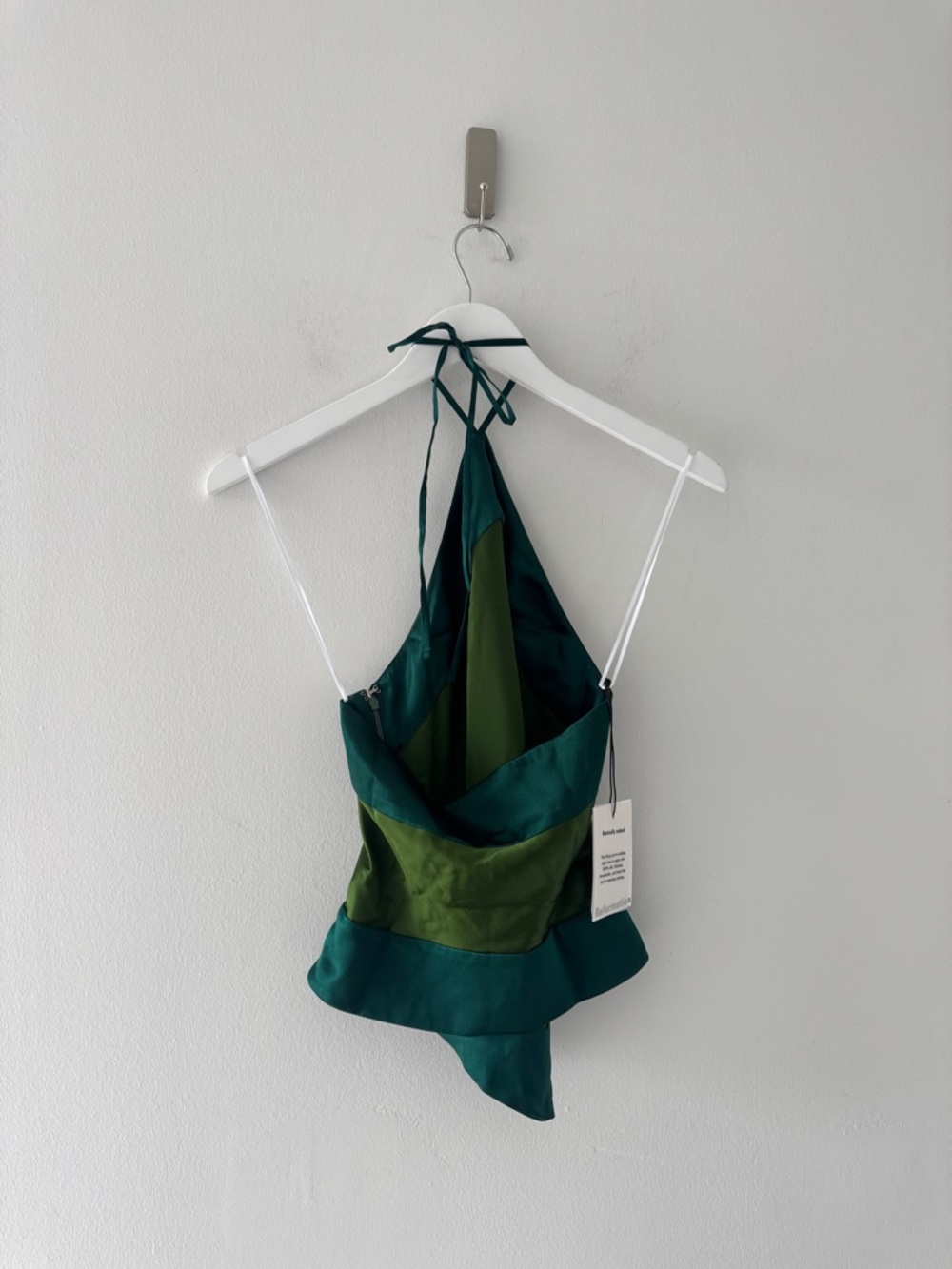 REFORMATION Jillian Silk Top in Topiary - Picture 3 of 10